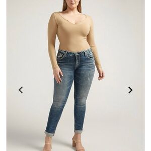 Silver Girlfriend Mid Rise Skinny Leg Indigo Wash Size 14